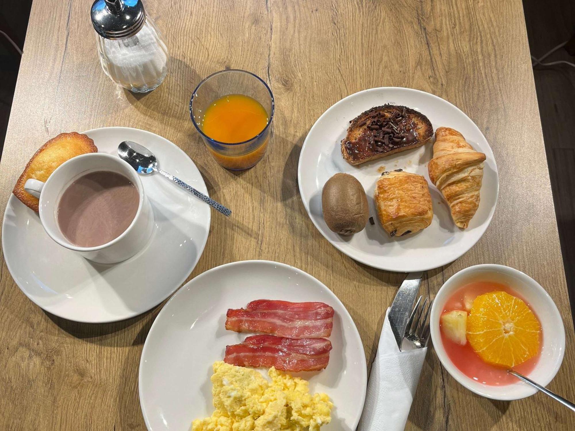 Hotel Ibis Avranches Baie Du Mont-Saint-Michel Zewnętrze zdjęcie